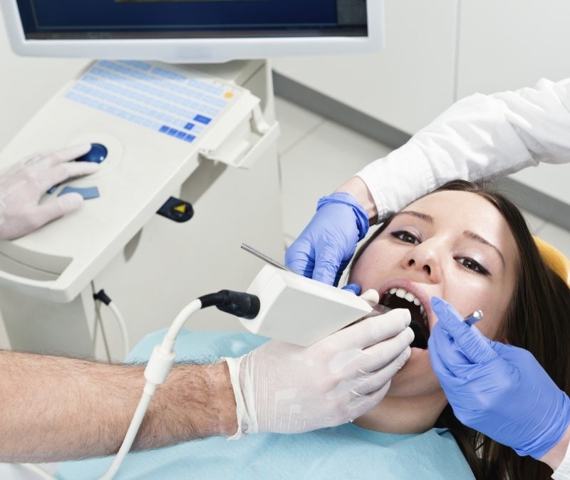 Dentist using digital impression system