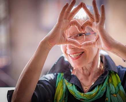 Senior friends eating in a café 