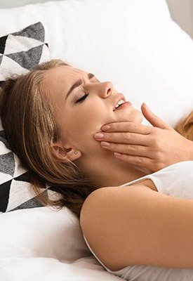 Woman with a toothache
